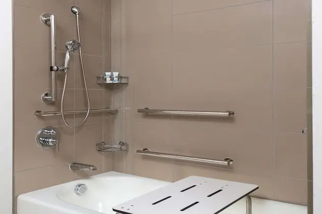 Süit, 1 Yatak Odası, Engellilere Uygun, Mutfak (1 King Bed with Sofa bed, Bathtub)