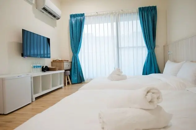 Comfort Dört Kişilik Oda (201)