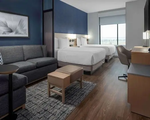 Oda (2 Queen Bed with Sofa Bed, High Floor)