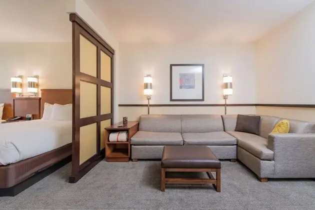 Standard Room, Two Queen Beds with Sofa Bed, Accessible