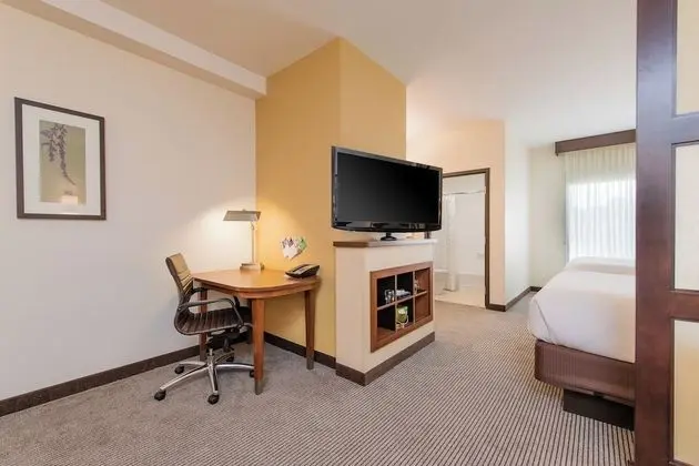 Standard Room, Two Queen Beds with Sofa Bed (High Floor)