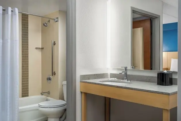Oda, Birden Çok Yatak (2 Double and 1 Sofa Bed, High Floor)