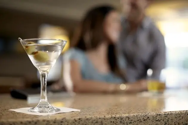 Oda, 1 En Büyük (King) Boy Yatak ve Çekyat (High Floor)