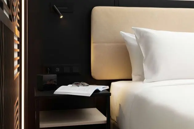 Oda, 1 En Büyük (King) Boy Yatak ve Çekyat