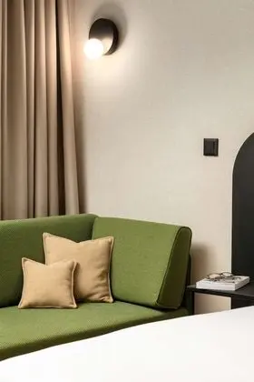 Oda, 1 En Büyük (King) Boy Yatak ve Çekyat (High Floor)