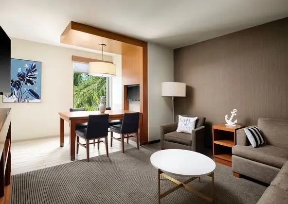 Lighthouse Tower Suite