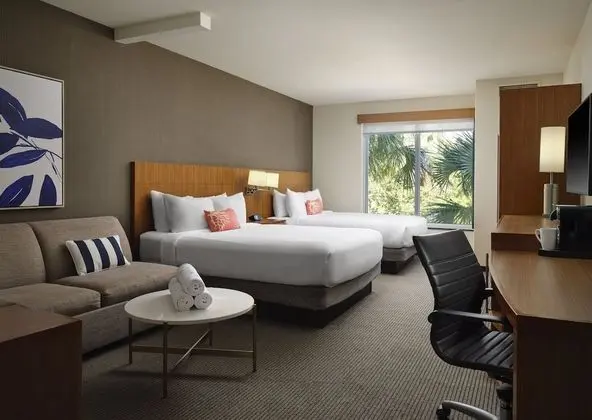 Superior 2 Queen Beds with Sleeper Sofa - Accessible
