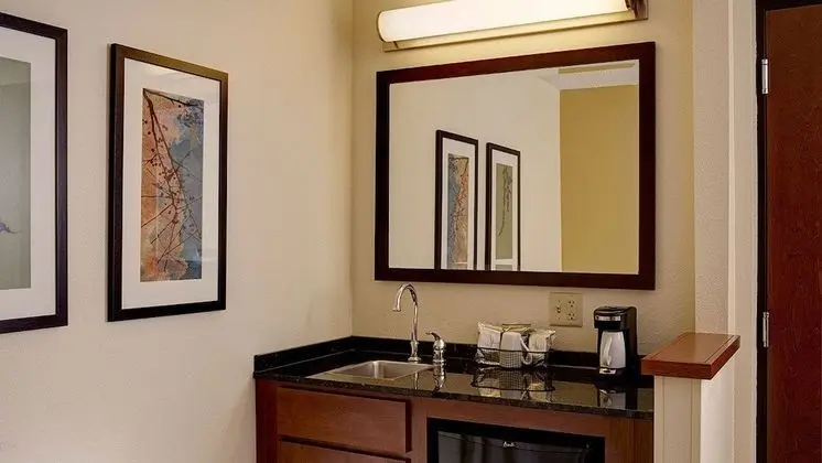 Guest Room, Oda, Birden Çok Yatak