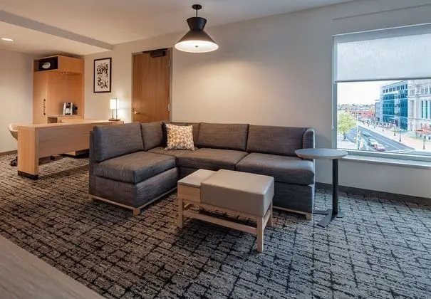 Deluxe Oda, Birden Çok Yatak (Avenir Center View)