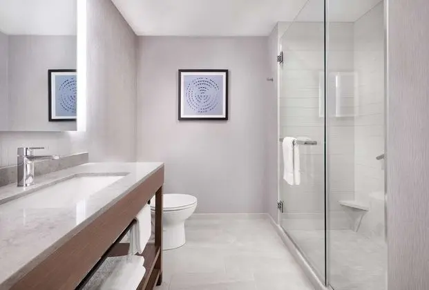 Oda, 1 En Büyük (King) Boy Yatak ve Çekyat (High Floor)