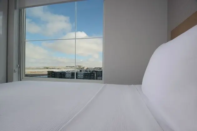 Oda, 1 En Büyük (King) Boy Yatak ve Çekyat (High Floor)