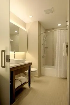 Guest Room, Oda, 2 Çift Kişilik Yatak