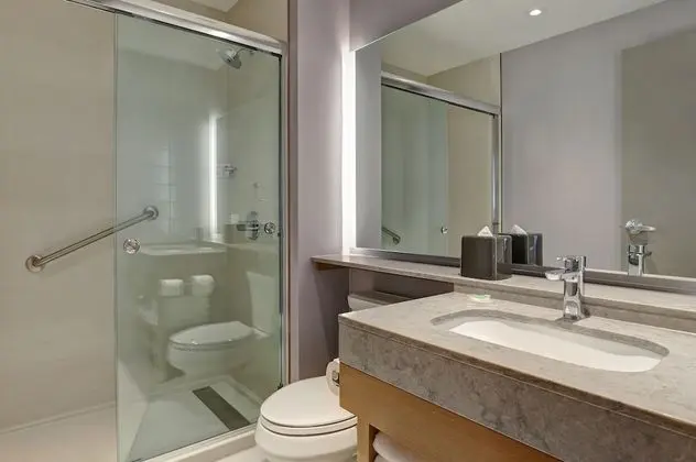 Oda, 1 En Büyük (King) Boy Yatak ve Çekyat (High Floor)