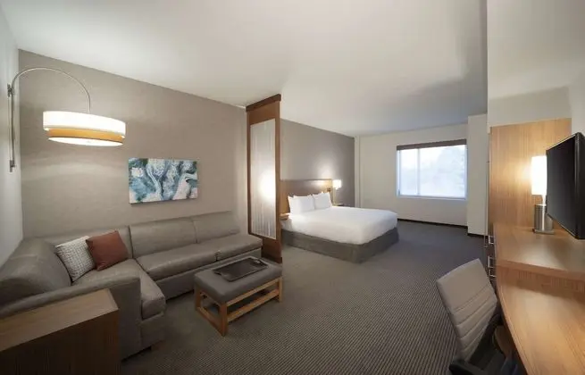 Oda, Engellilere Uygun, Küvet (2 Queenbed & 1 Sofabed)