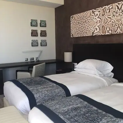 Standard Oda (2 Twin Beds and 1 Sofa Bed)