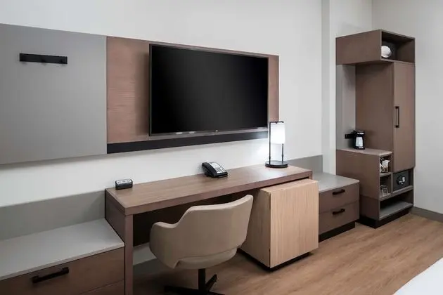 Oda (2 Queen Beds with Sofabed, High Floor)