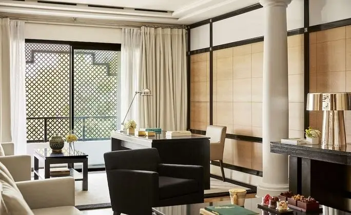 Süit (Ambassador Suite)