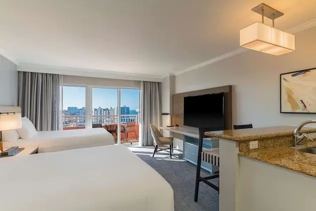 Deluxe Oda, 2 Büyük (Queen) Boy Yatak, Balkon, Okyanus Manzaralı