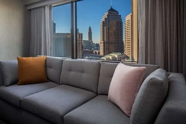 Oda, 2 Çift Kişilik Yatak, Şehir Manzaralı