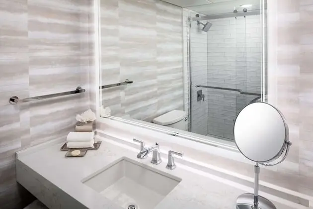 Oda, 2 Çift Kişilik Yatak, Şehir Manzaralı