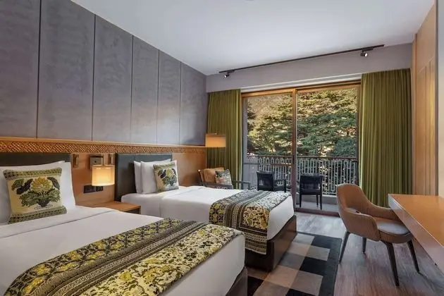 Oda, 2 Tek Kişilik Yatak, Balkon
