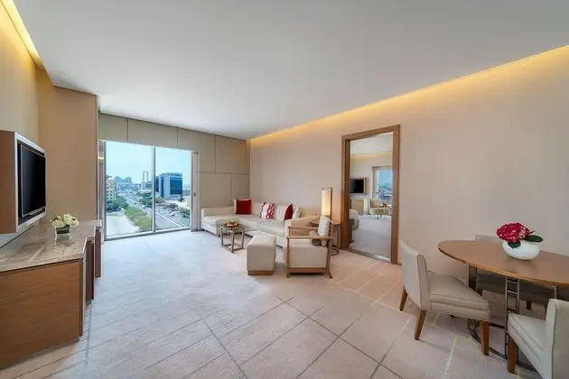 Executive Süit, 1 Yatak Odası (Free Breakfast & Lounge Access)