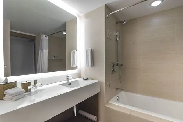 Oda, 2 Çift Kişilik Yatak, Engellilere Uygun (Shower)