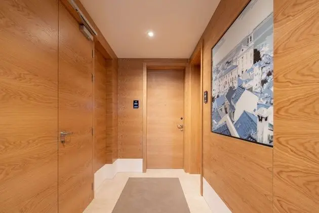 Oda, 1 Büyük (Queen) Boy Yatak