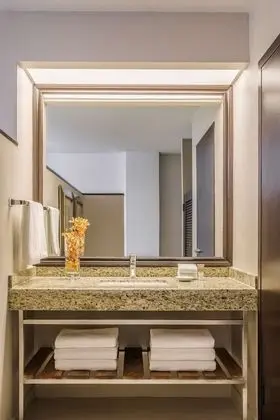 Süit, 1 En Büyük (King) Boy Yatak ve Çekyat (Miami Suite)