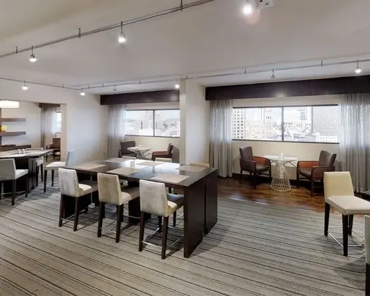 Regency, Club Oda, 2 Çift Kişilik Yatak