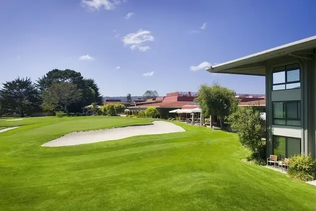 Oda, 2 Büyük (Queen) Boy Yatak, Golf Manzaralı