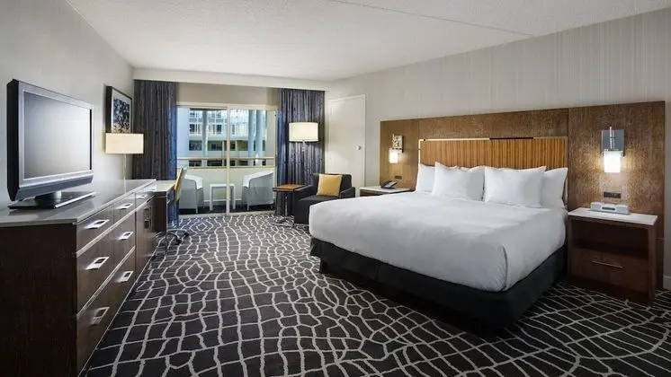 Oda, 1 En Büyük (King) Boy Yatak, Balkon