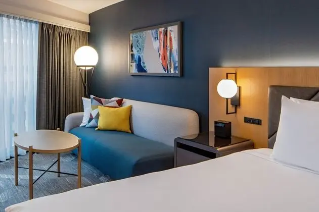 Oda, 1 En Büyük (King) Boy Yatak, Engellilere Uygun (Shower)