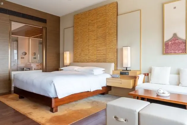 Club Oda, 1 En Büyük (King) Boy Yatak