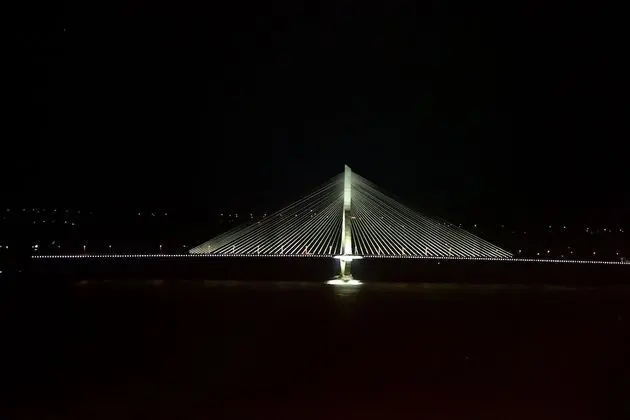 Oda, 2 Tek Kişilik Yatak, Şehir Manzaralı