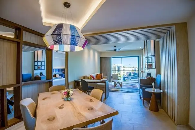 Club Ocean View One Bedroom Grand Master Suite