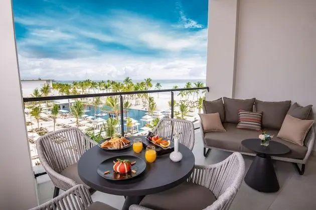 Club Ocean View One Bedroom Grand Master Suite