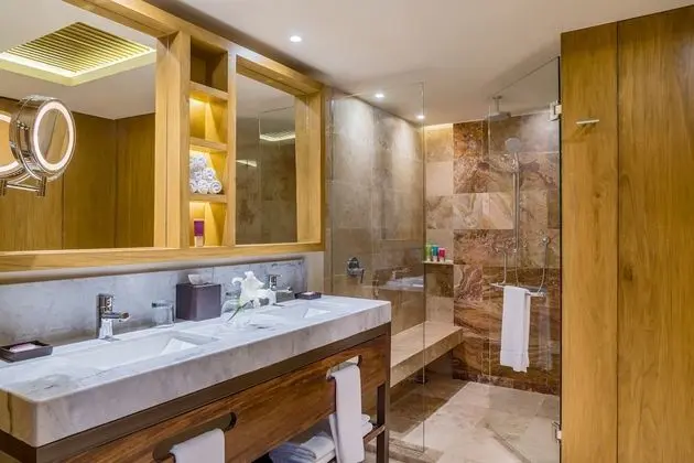 Club Ocean View Suite Double