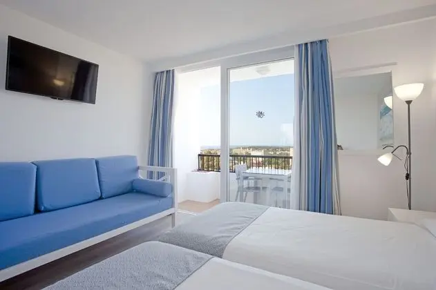 Family Tek Büyük Yataklı Oda, Balkon, Deniz Manzaralı