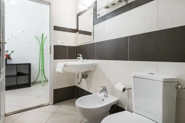 Superior Apart Daire, 2 Yatak Odası, Teras, Asma Kat (Apt 2)