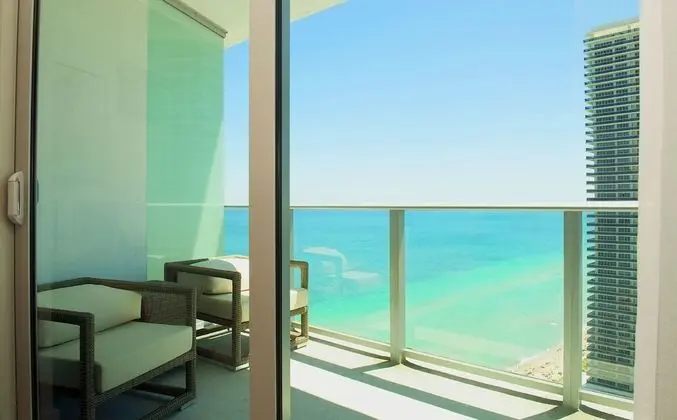 Family Suite, 1 Bedroom, Partial Ocean View FOV