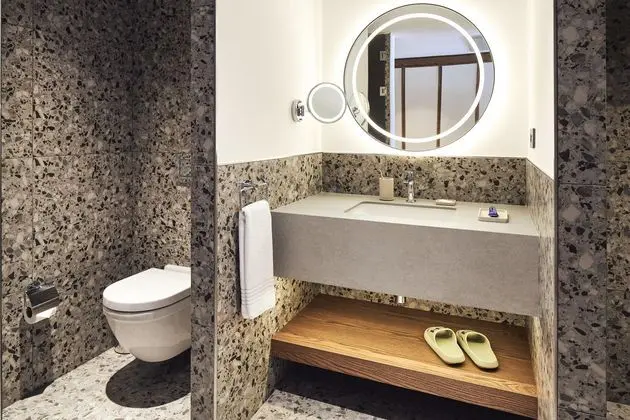 https://images.etstur.com/imgproxy/resize/2560x1440/files/images/hotelImages/etsrooms/515386/Hyde_Bodrum__20240610105509_3.jpg