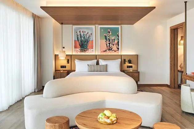 https://images.etstur.com/imgproxy/resize/2560x1440/files/images/hotelImages/etsrooms/515386/Hyde_Bodrum__20240610110023_5.jpg