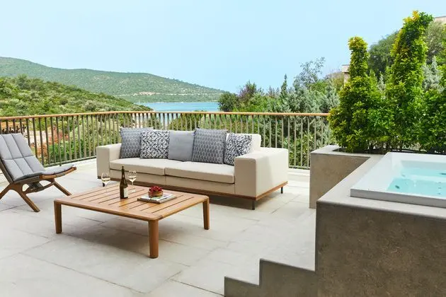 https://images.etstur.com/imgproxy/resize/2560x1440/files/images/hotelImages/etsrooms/515386/Hyde_Bodrum_Adult_Only__16_20250311143805_4.jpg