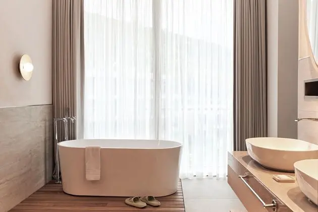 https://images.etstur.com/imgproxy/resize/2560x1440/files/images/hotelImages/etsrooms/515386/Hyde_Bodrum_Adult_Only__16_20250311143805_5.jpg