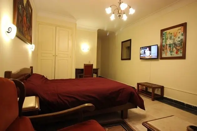 Standard Tek Büyük Yataklı Oda