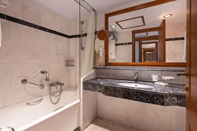 Standard Oda, Bahçe Manzaralı