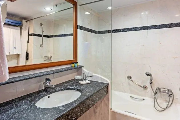 Standard Oda, Kısmi Deniz Manzaralı
