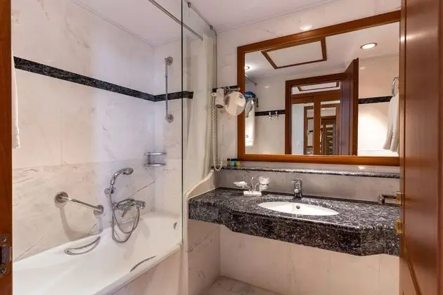 Superior Double Room, Front Sea View