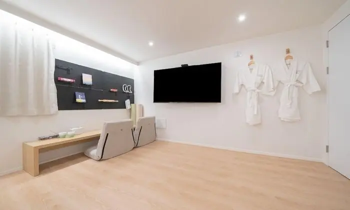 AANK Room (Run of House)